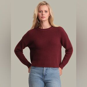 525 America Sweater